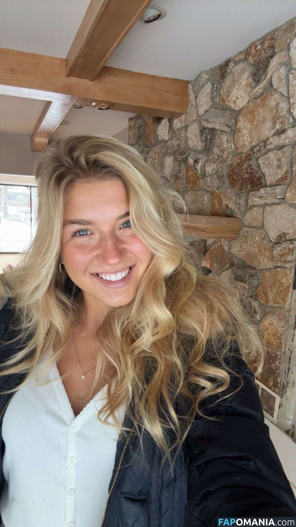 Aniela Leon / anielaleon Nude OnlyFans  Leaked Photo #2