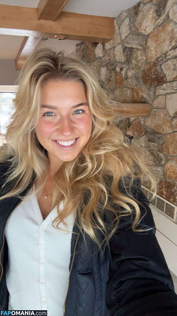 Aniela Leon / anielaleon Nude OnlyFans  Leaked Photo #3