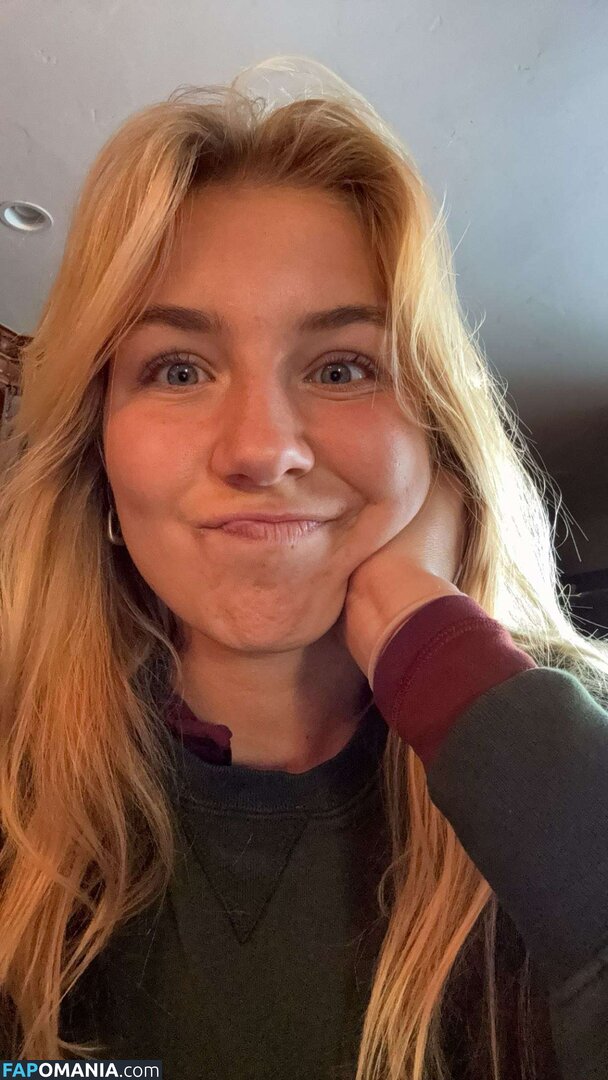 Aniela Leon / anielaleon Nude OnlyFans  Leaked Photo #9