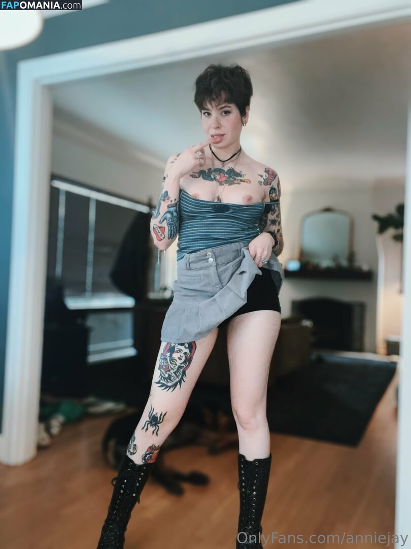 Anisa Jomha / AnisaJomha / AnisaTheGreasy / Annie Jay / anniejay Nude OnlyFans  Leaked Photo #214