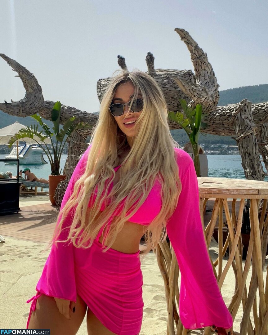 Anna Kostenko / annetkostenko / https: / kostenko_anika Nude OnlyFans  Leaked Photo #580