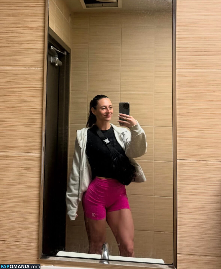 Annaherbert22 / annacfit / annahebert22 Nude OnlyFans  Leaked Photo #9