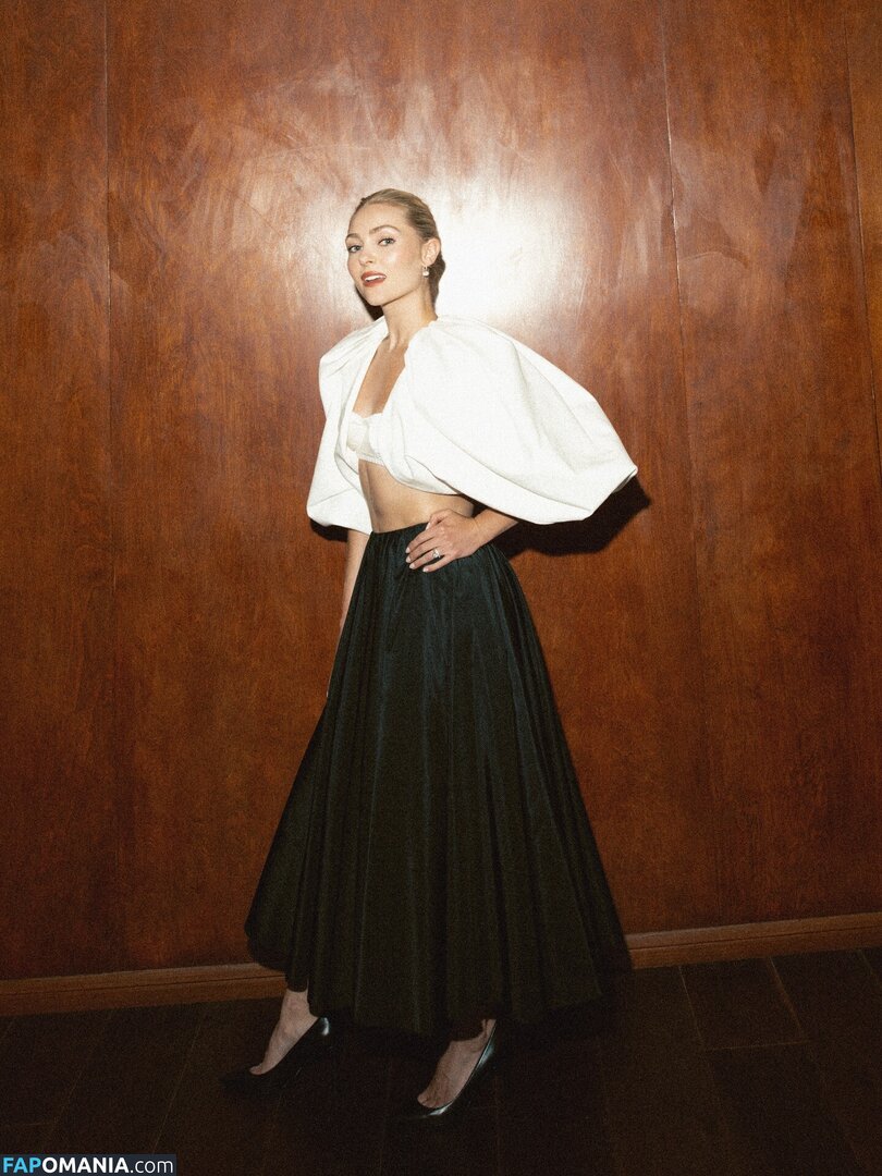 AnnaSophia Robb / annasophiarobb Nude OnlyFans  Leaked Photo #421