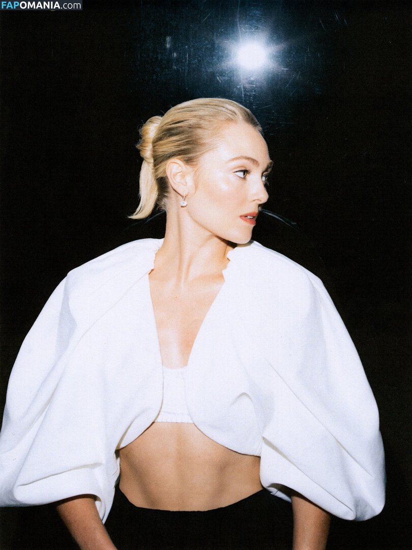 AnnaSophia Robb / annasophiarobb Nude OnlyFans  Leaked Photo #423