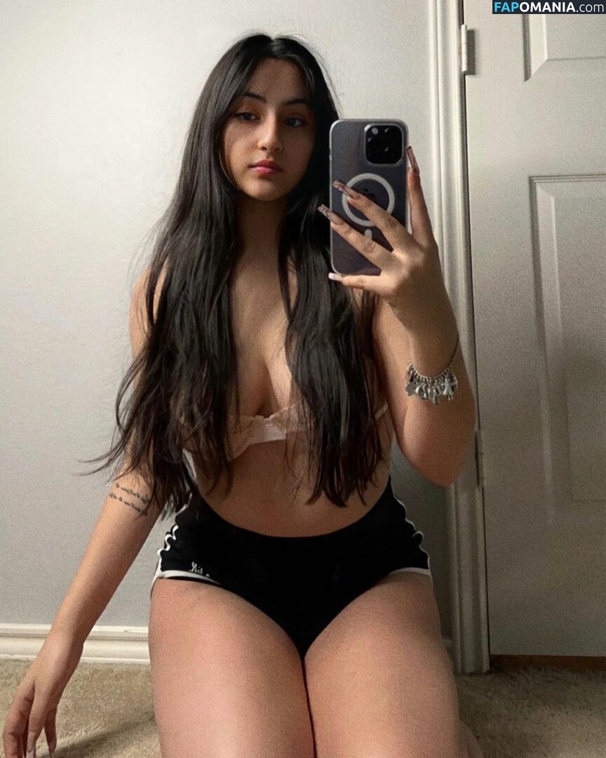 aanneiise / anneiise / ilykisses Nude OnlyFans  Leaked Photo #8