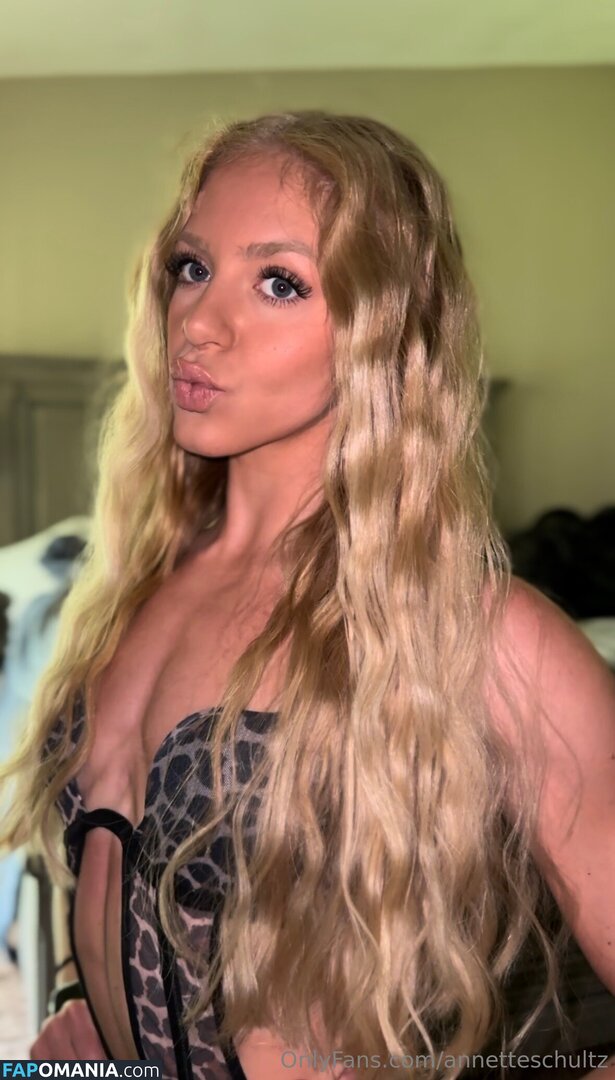 annette__schultz / annetteschultz Nude OnlyFans  Leaked Photo #5