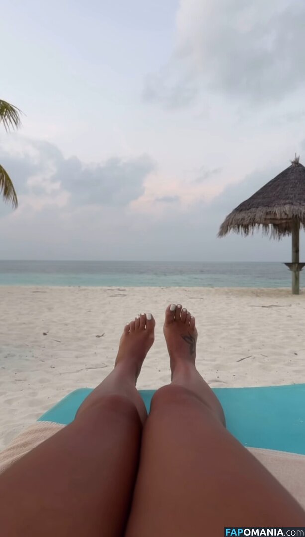 Antonia / Antonia Iacobescu / antoniamackenzie Nude OnlyFans  Leaked Photo #7