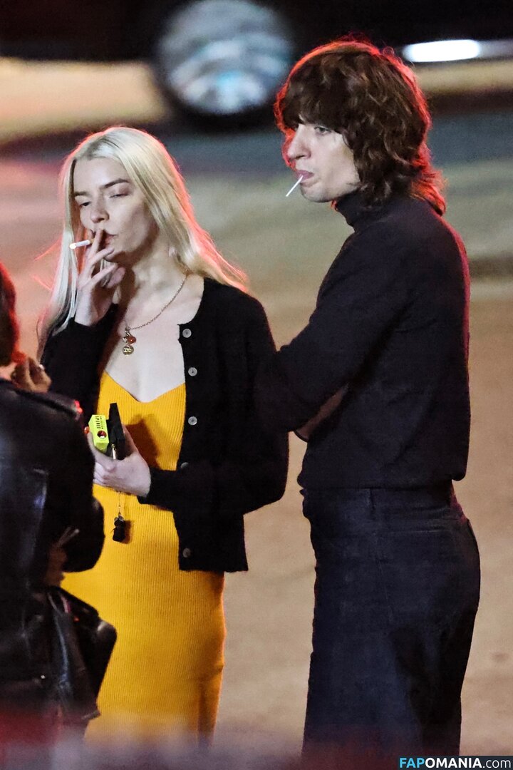 Anya Taylor-Joy / anyataylorjoy / taylorjoyvip Nude OnlyFans  Leaked Photo #462