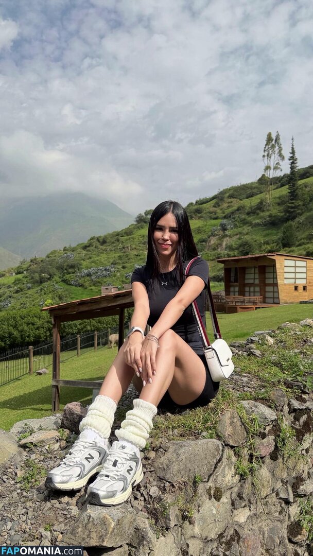 Anyelina Zarria Saico / anyelinaz / anyelinazarria Nude OnlyFans  Leaked Photo #26