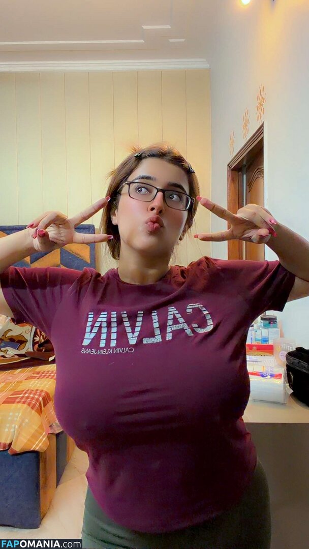 Apoorva Bhalla / apoorva_bhalla Nude OnlyFans  Leaked Photo #1