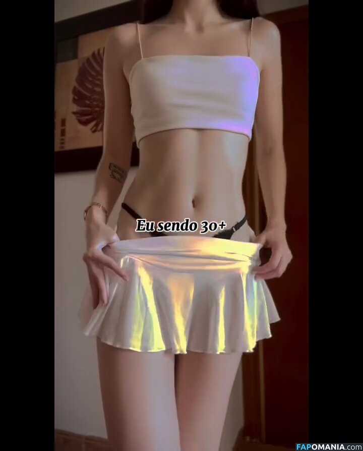 applehead.br / gabi4rt Nude OnlyFans  Leaked Photo #4