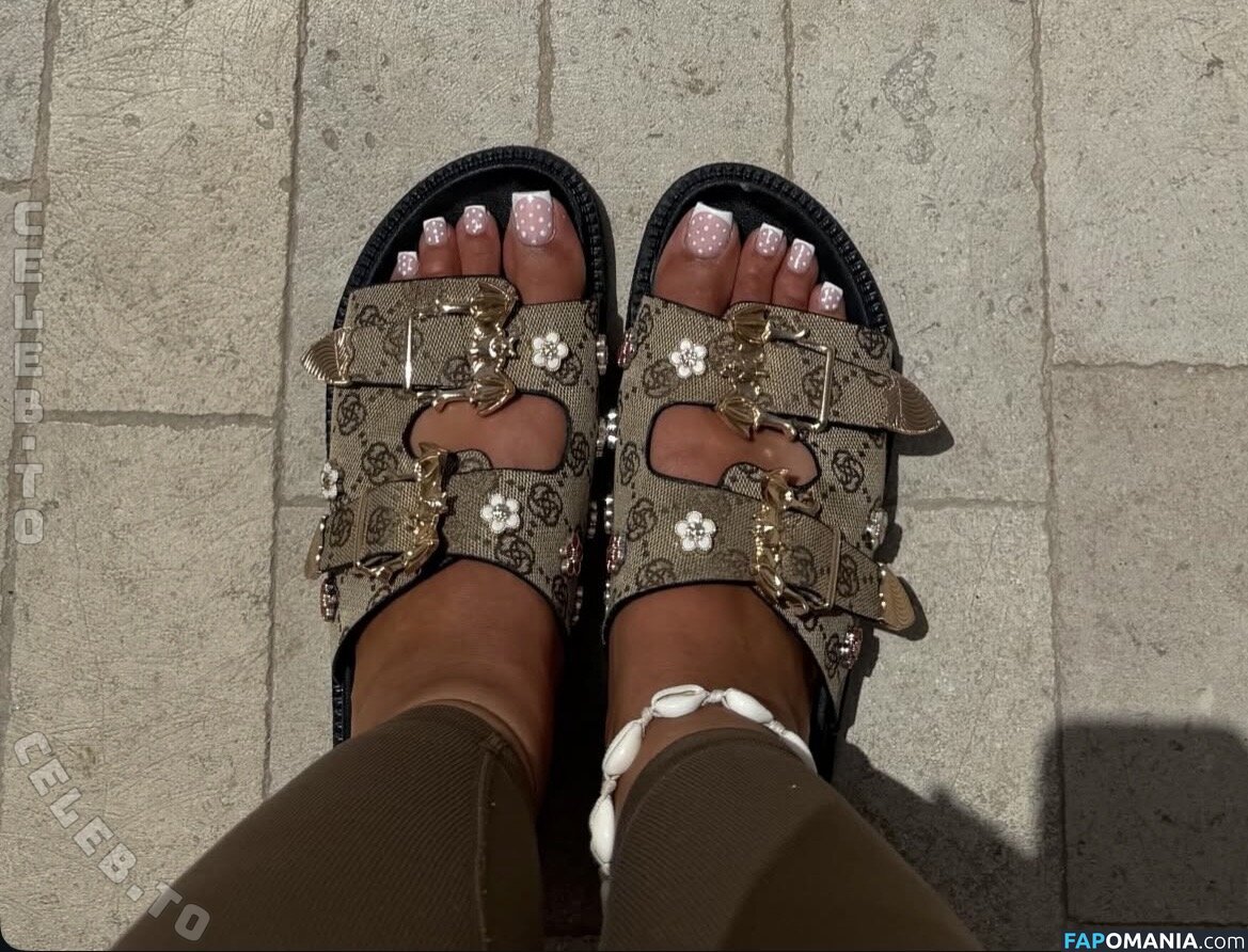 arabiccwoman Nude OnlyFans  Leaked Photo #1