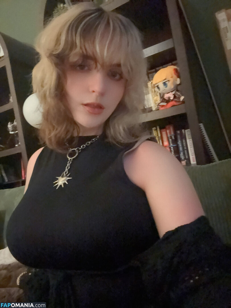 Aretteepls - Nym / aretteepls Nude OnlyFans  Leaked Photo #6