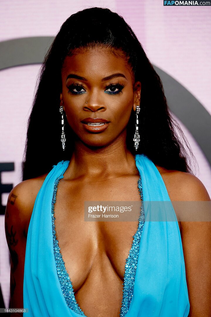 Ari Lennox / arilennox / freemello Nude OnlyFans  Leaked Photo #28