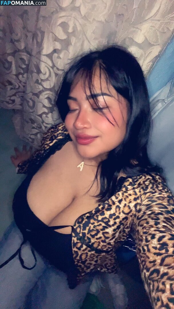Ari Mar - Mexican teen with huge tits / simplyariana Nude OnlyFans  Leaked Photo #6