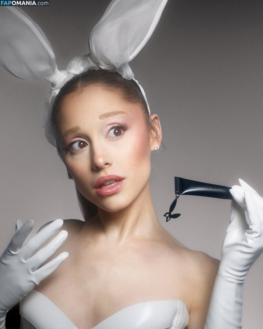 Ariana Grande / arianagrande Nude OnlyFans  Leaked Photo #7