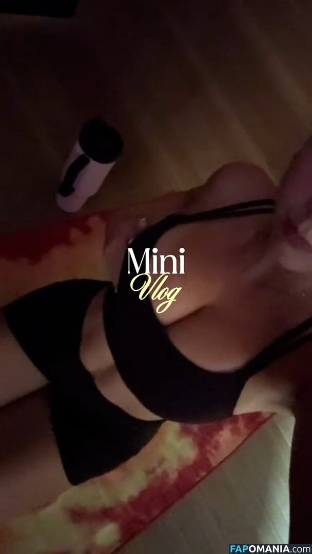 Ariana White / arianaawhite Nude OnlyFans  Leaked Photo #13