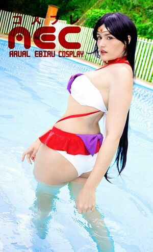 Arual Ebiru Cosplay