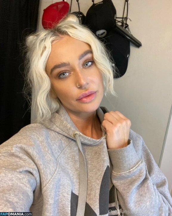 ashleywolfx / ashleywolfxo Nude OnlyFans  Leaked Photo #141