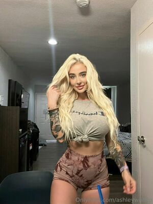 ashleywolfxo