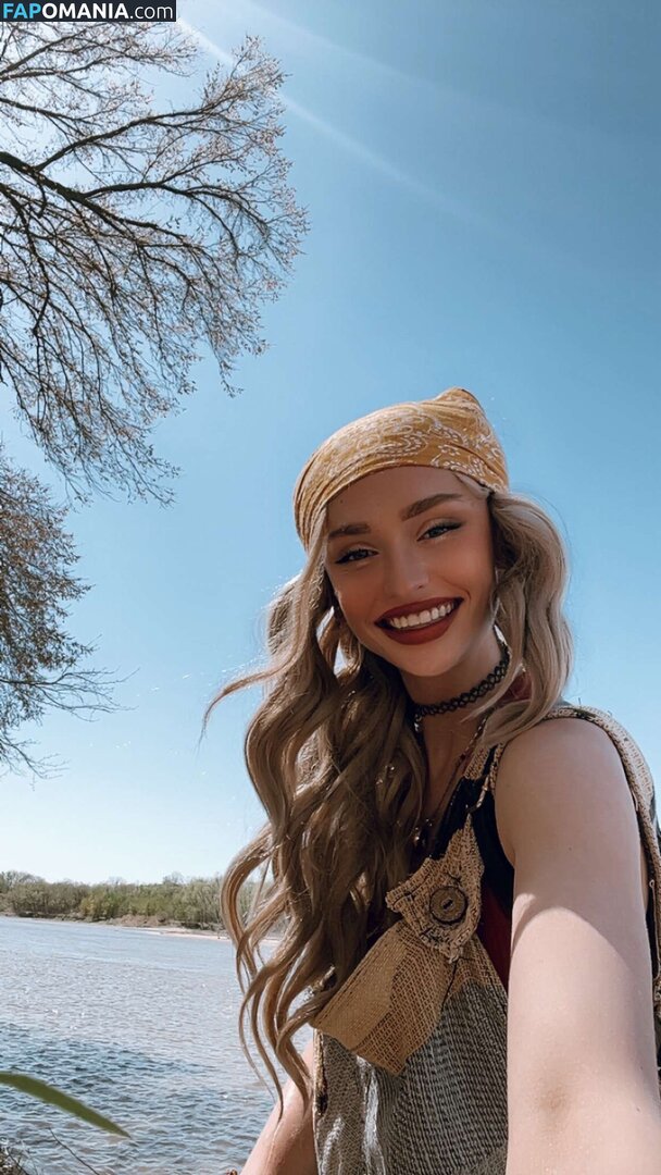 ashleyyy597 / ashleyyyreyyy Nude OnlyFans  Leaked Photo #5