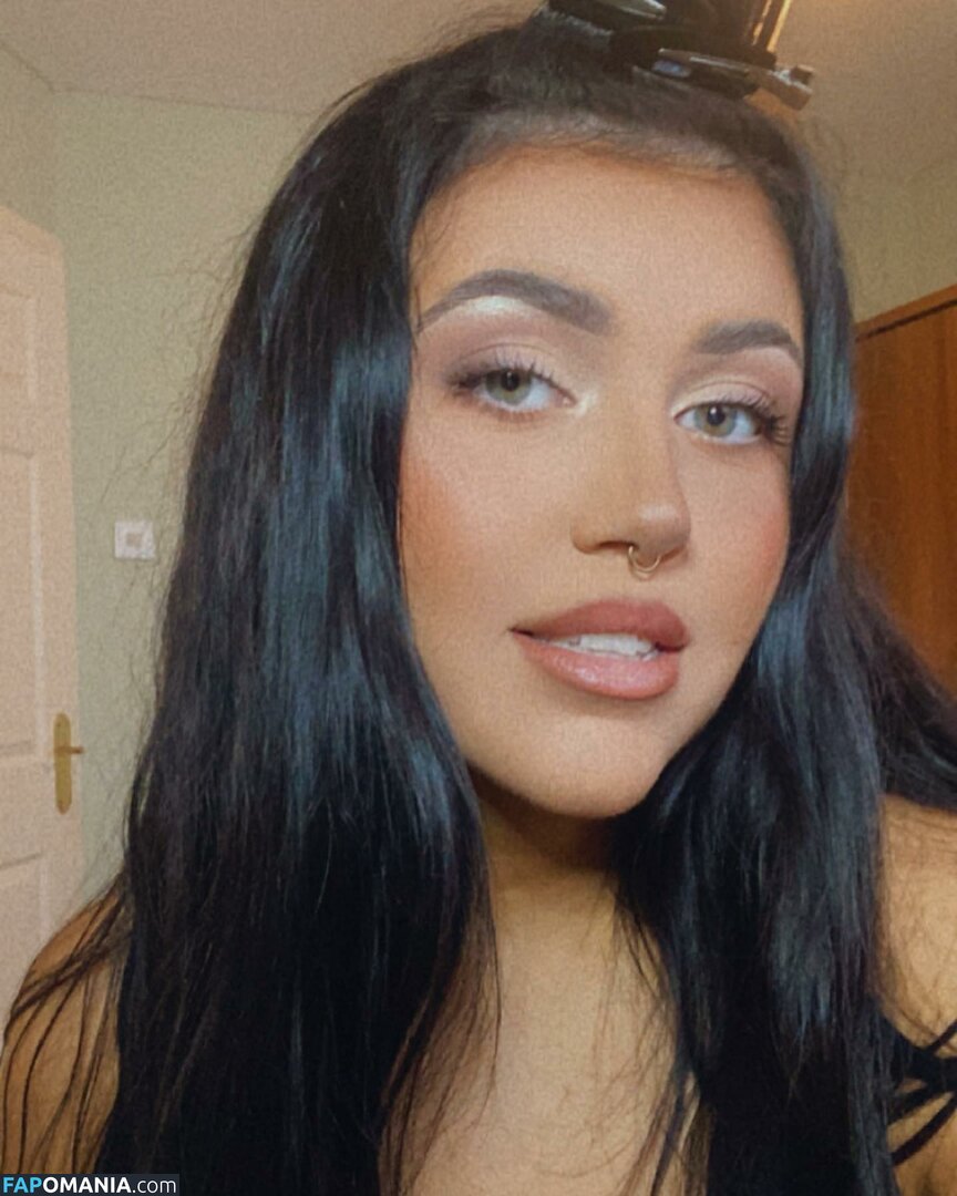 ASMR Cailin / ASMRCailin999 / cailin_am / cailin_anne_m Nude OnlyFans  Leaked Photo #1