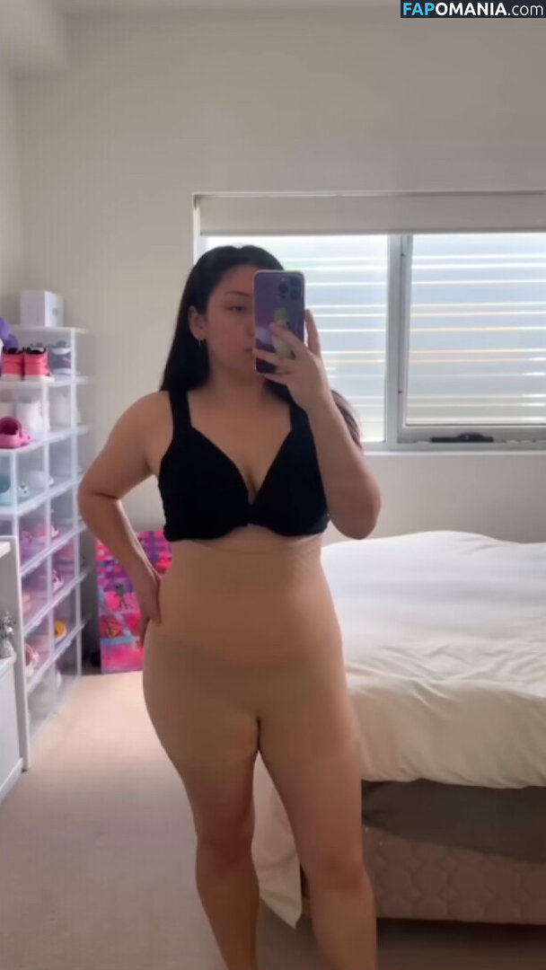 Asmr Jade / asmrjade_yt Nude OnlyFans  Leaked Photo #8