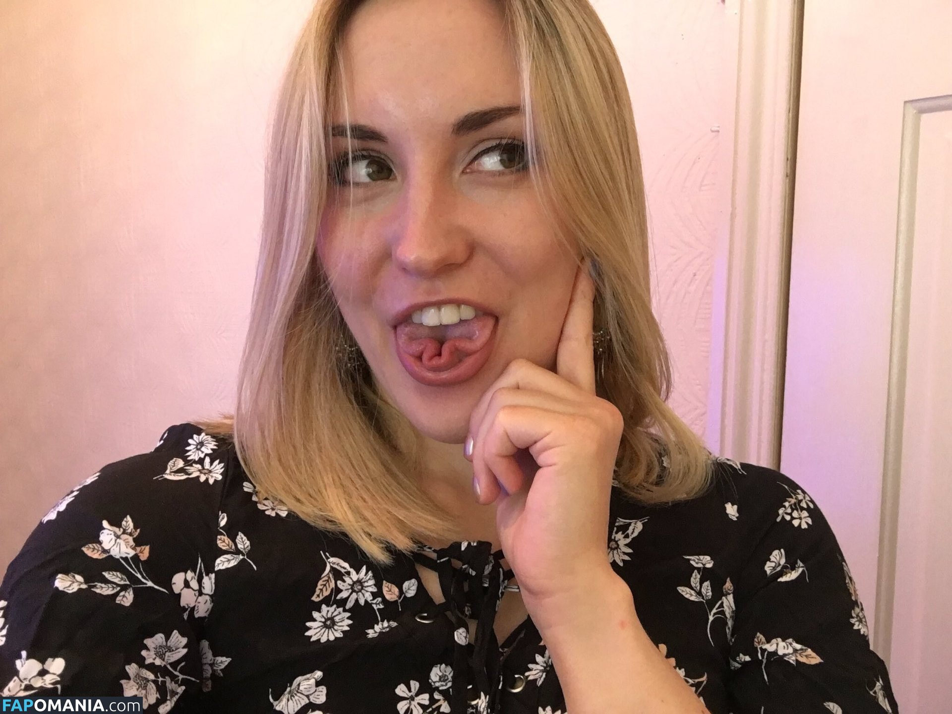 ASMR Shortbread / asmrshortbread / user Nude OnlyFans  Leaked Photo #30