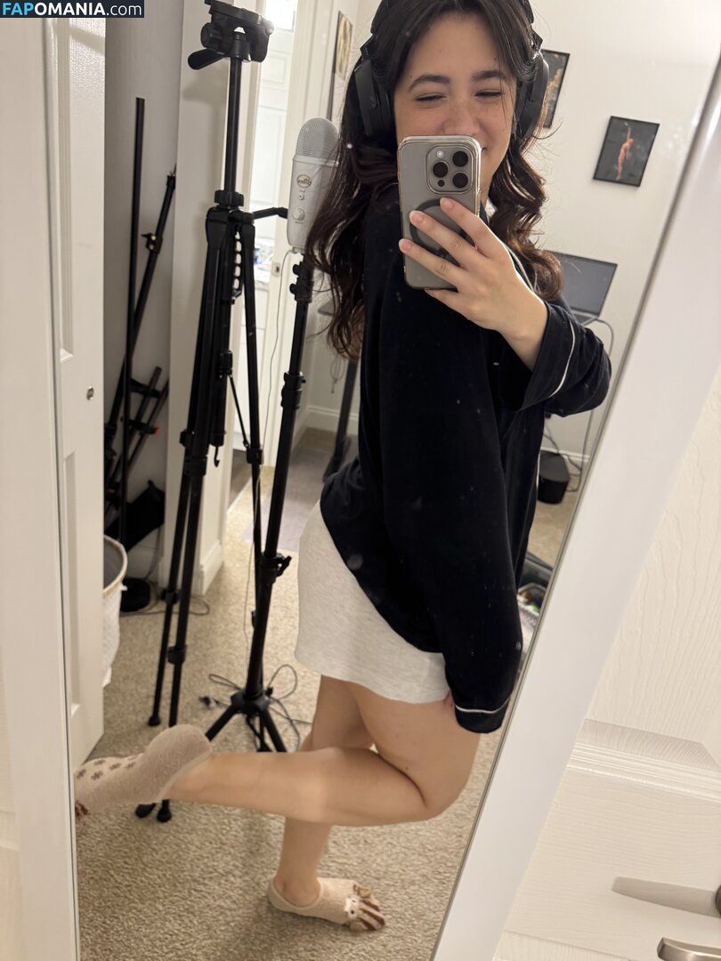 ASMR Viella / asmrvillafam / u150858621 Nude OnlyFans  Leaked Photo #1