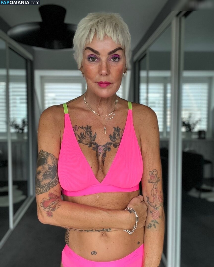 Astrid Zeegen Holt / astridiwantyouinmylife Nude OnlyFans  Leaked Photo #9