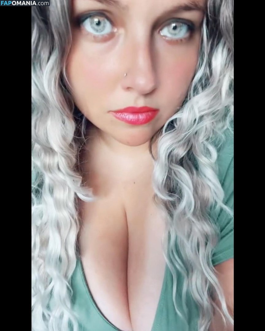 Aubree / TheBustyHoney Nude OnlyFans  Leaked Photo #5