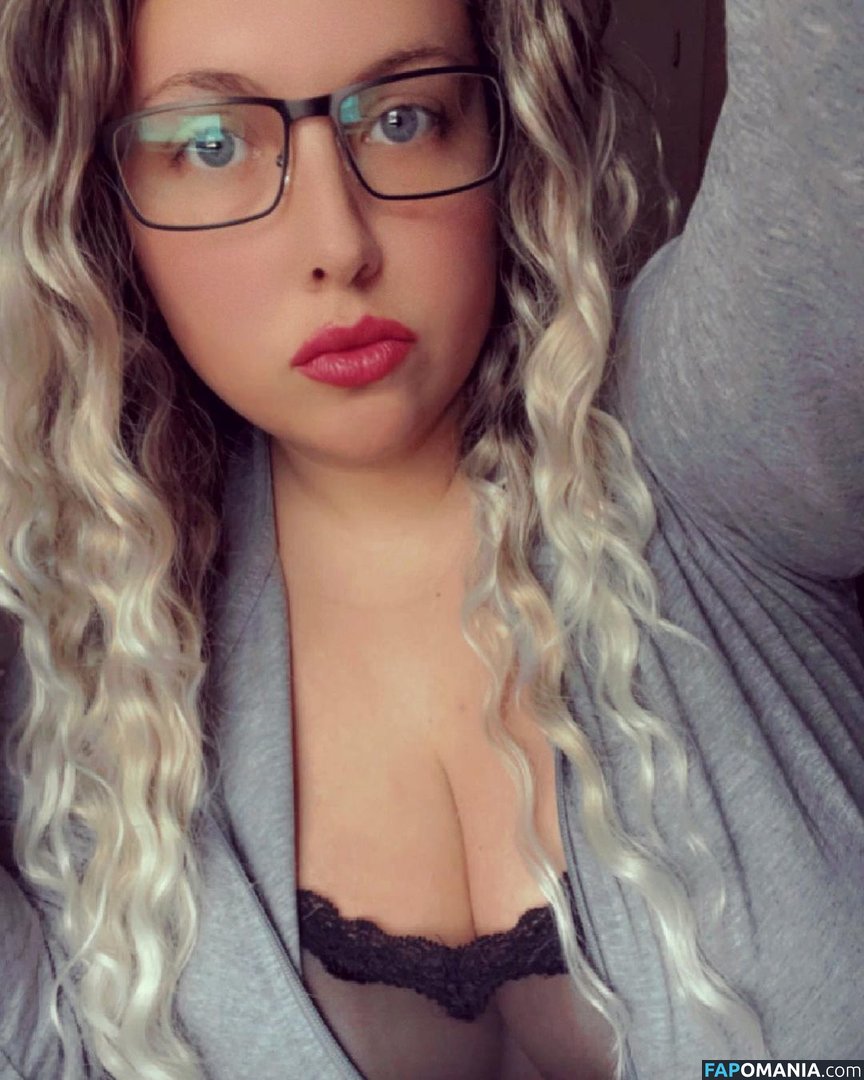 Aubree / TheBustyHoney Nude OnlyFans  Leaked Photo #7