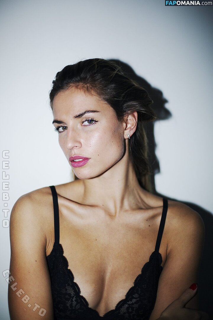 Aude-Jane Deville / audejanedeville / audejanedvll Nude OnlyFans  Leaked Photo #6