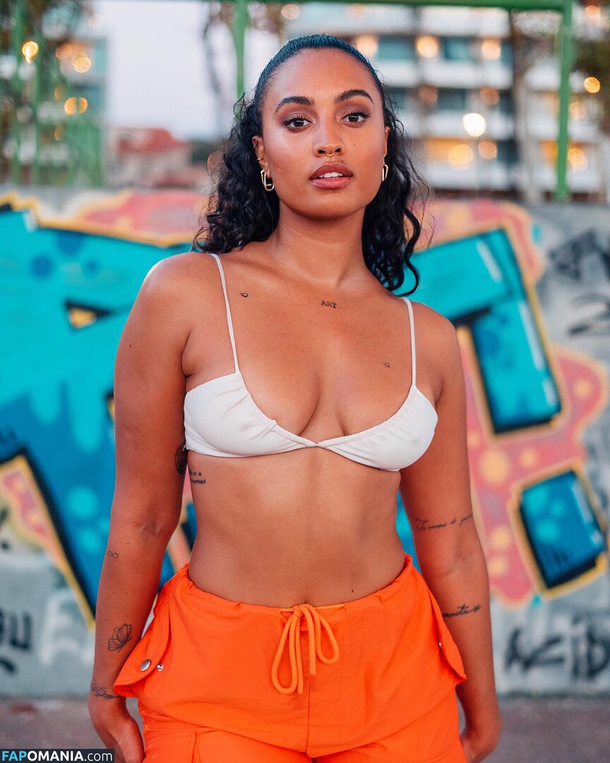 Aurea Febraio / aurea.febraio Nude OnlyFans  Leaked Photo #4