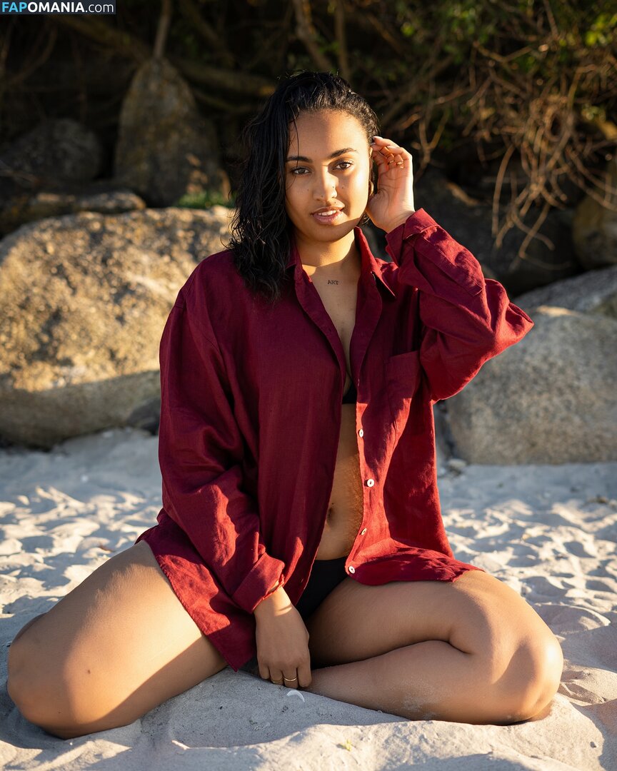 Aurea Febraio / aurea.febraio Nude OnlyFans  Leaked Photo #11