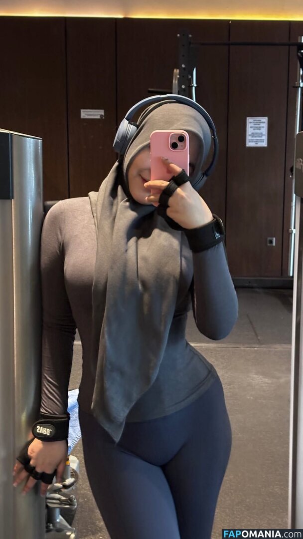 Aureliakh Nude OnlyFans  Leaked Photo #2