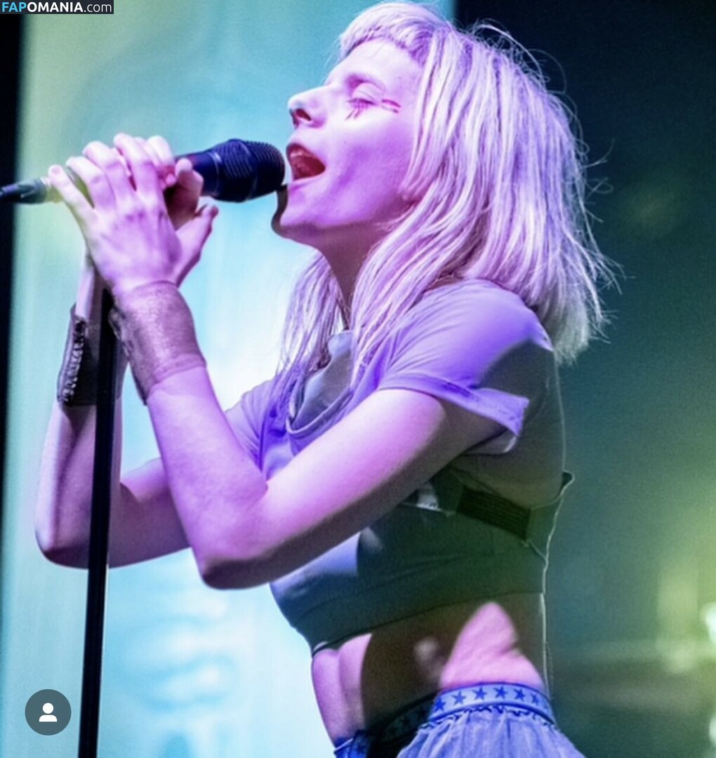 Aurora Aksnes / auroramusic / singer Nude OnlyFans  Leaked Photo #14