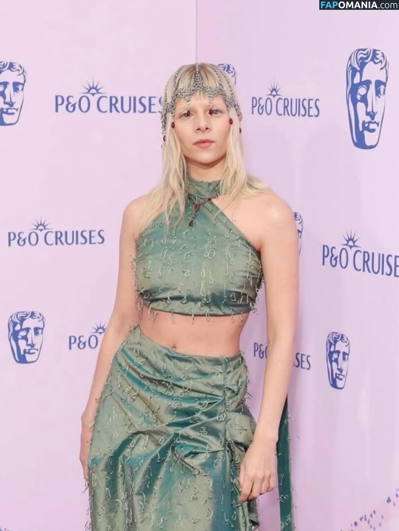 Aurora Aksnes / auroramusic / singer Nude OnlyFans  Leaked Photo #264