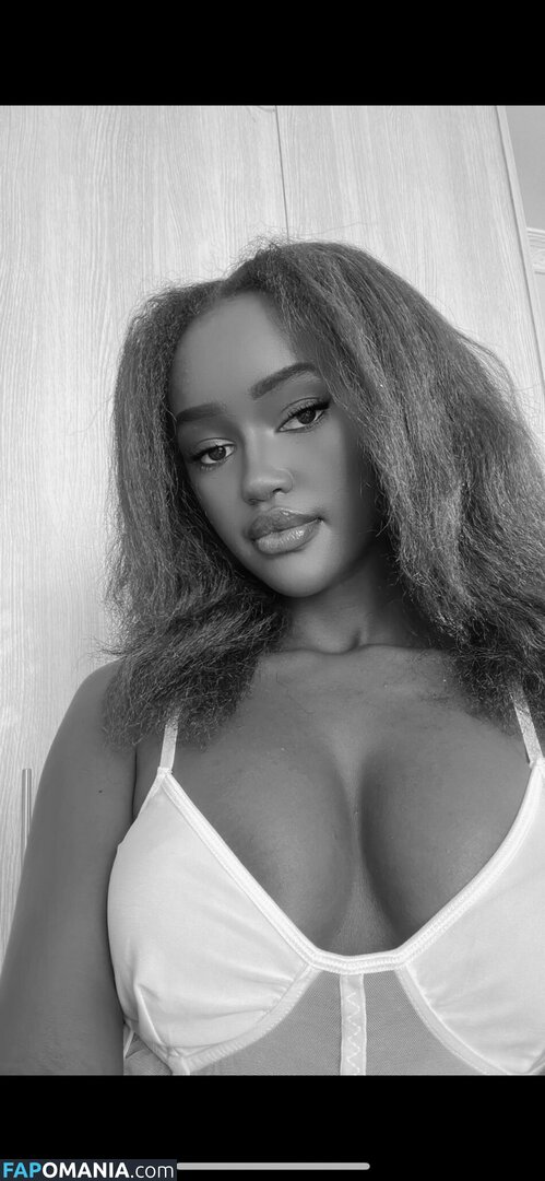 aurora_staar / aurora_star Nude OnlyFans  Leaked Photo #1