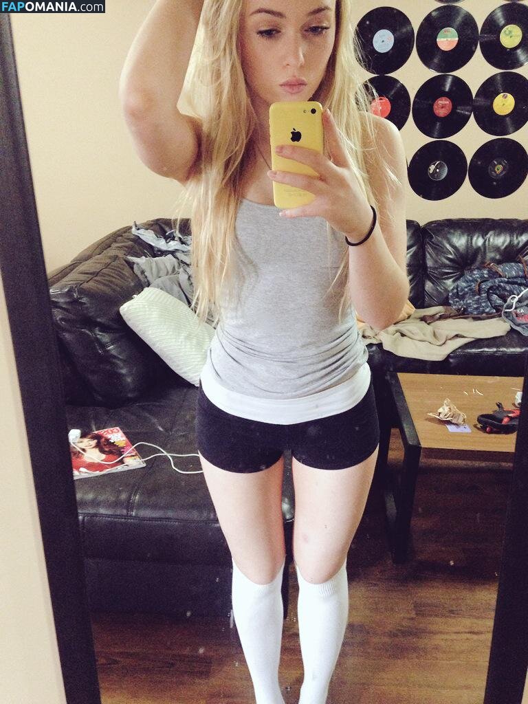 autumn Nude OnlyFans  Leaked Photo #14