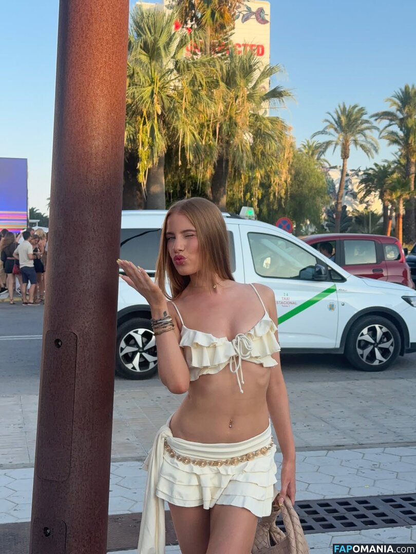 Ava Daniels / avaadaniels / avaaloves Nude OnlyFans  Leaked Photo #8