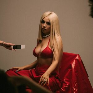 Ava Max