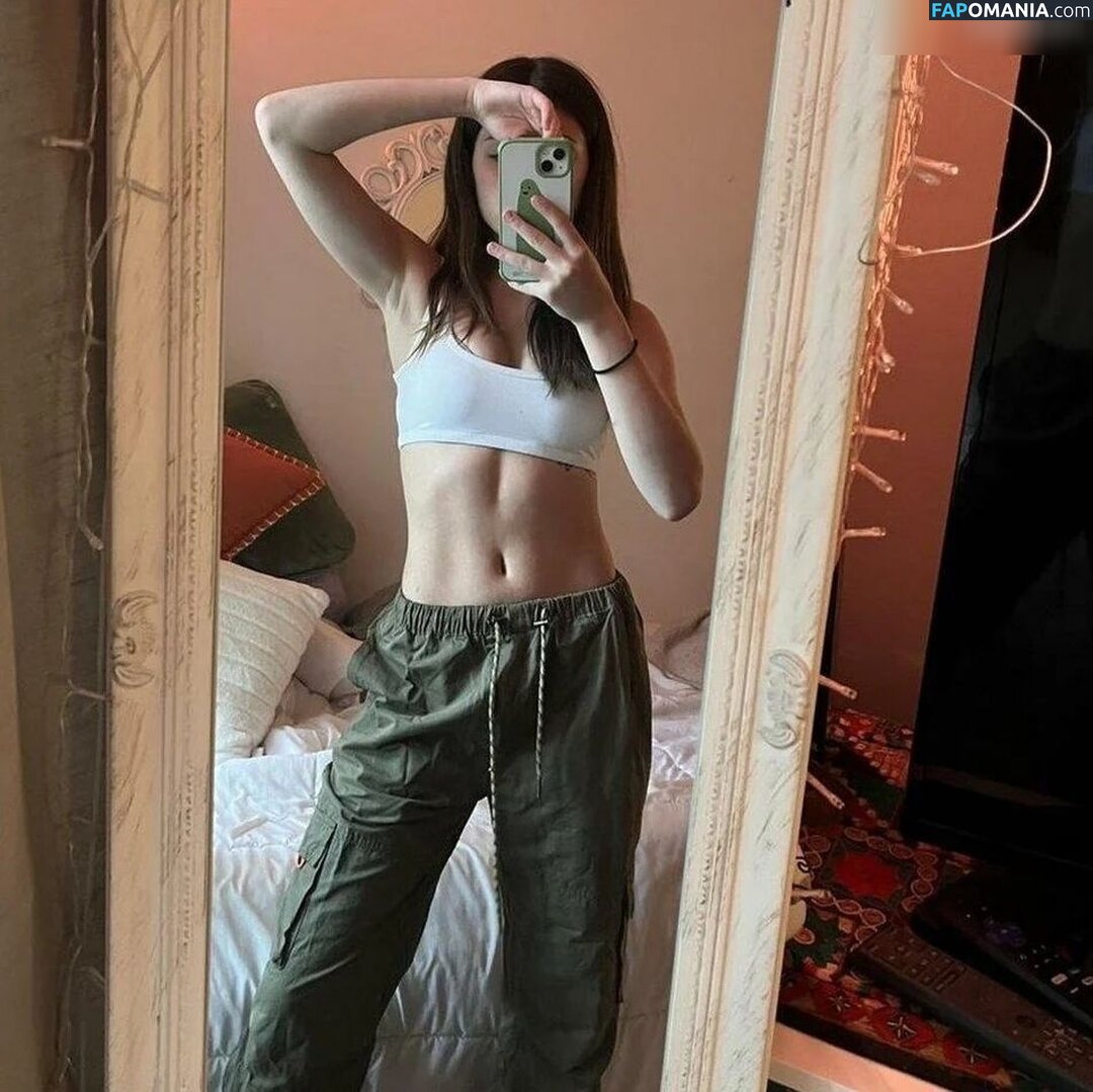 Ava Rose / avalonrosey / avamaerose / avarxxe Nude OnlyFans  Leaked Photo #48