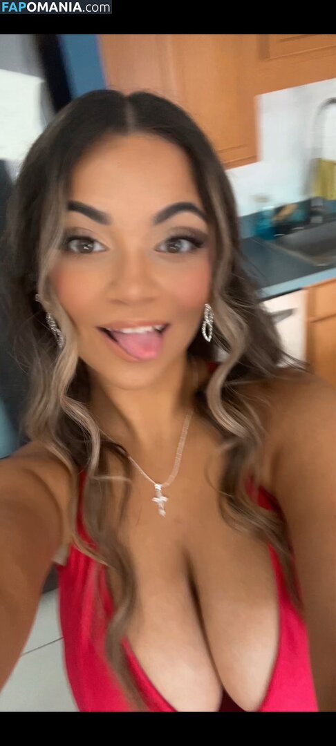 Ava.schillaci / avaschillaci Nude OnlyFans  Leaked Photo #11