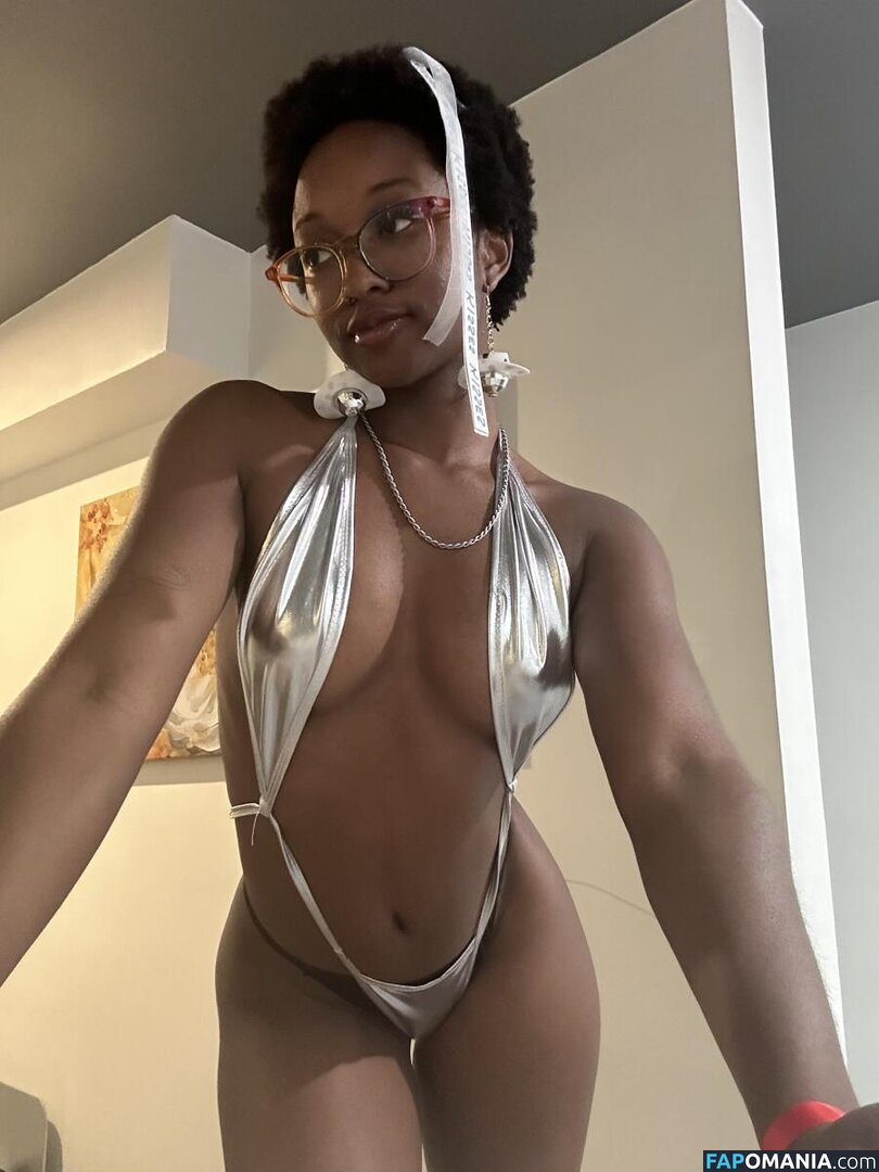 Ava V Marie Nude OnlyFans  Leaked Photo #4