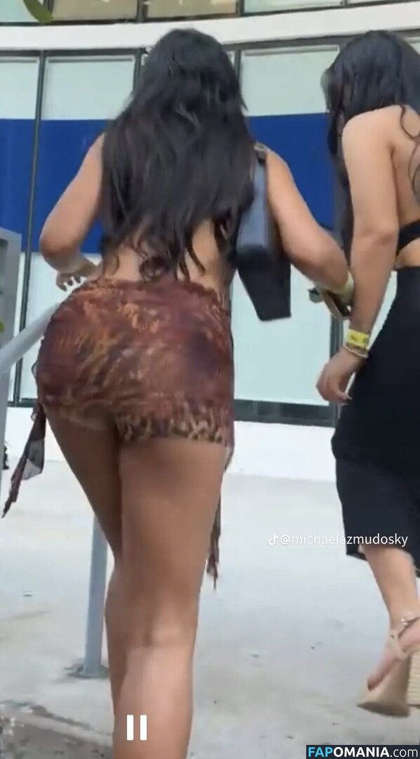 avaasanto / lifes.a.party.sorry.mom Nude OnlyFans  Leaked Photo #11