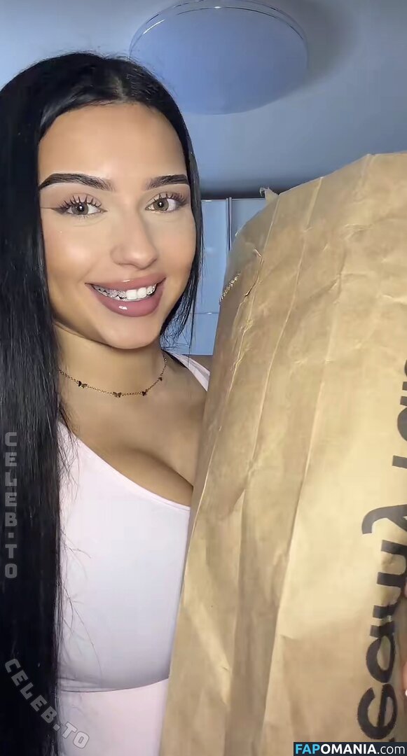 avendaaxs Nude OnlyFans  Leaked Photo #6