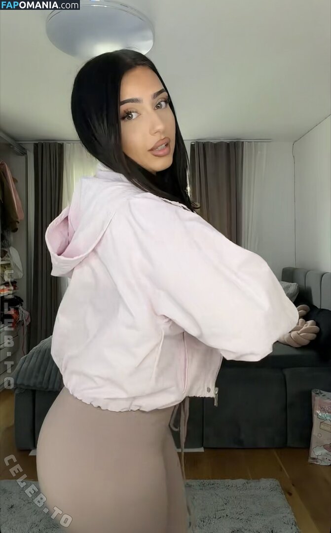 avendaaxs Nude OnlyFans  Leaked Photo #10