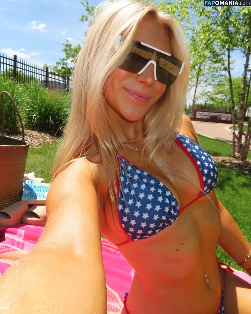 Adorable.eve / Avery Arthur / _averyarthur Nude OnlyFans  Leaked Photo #13