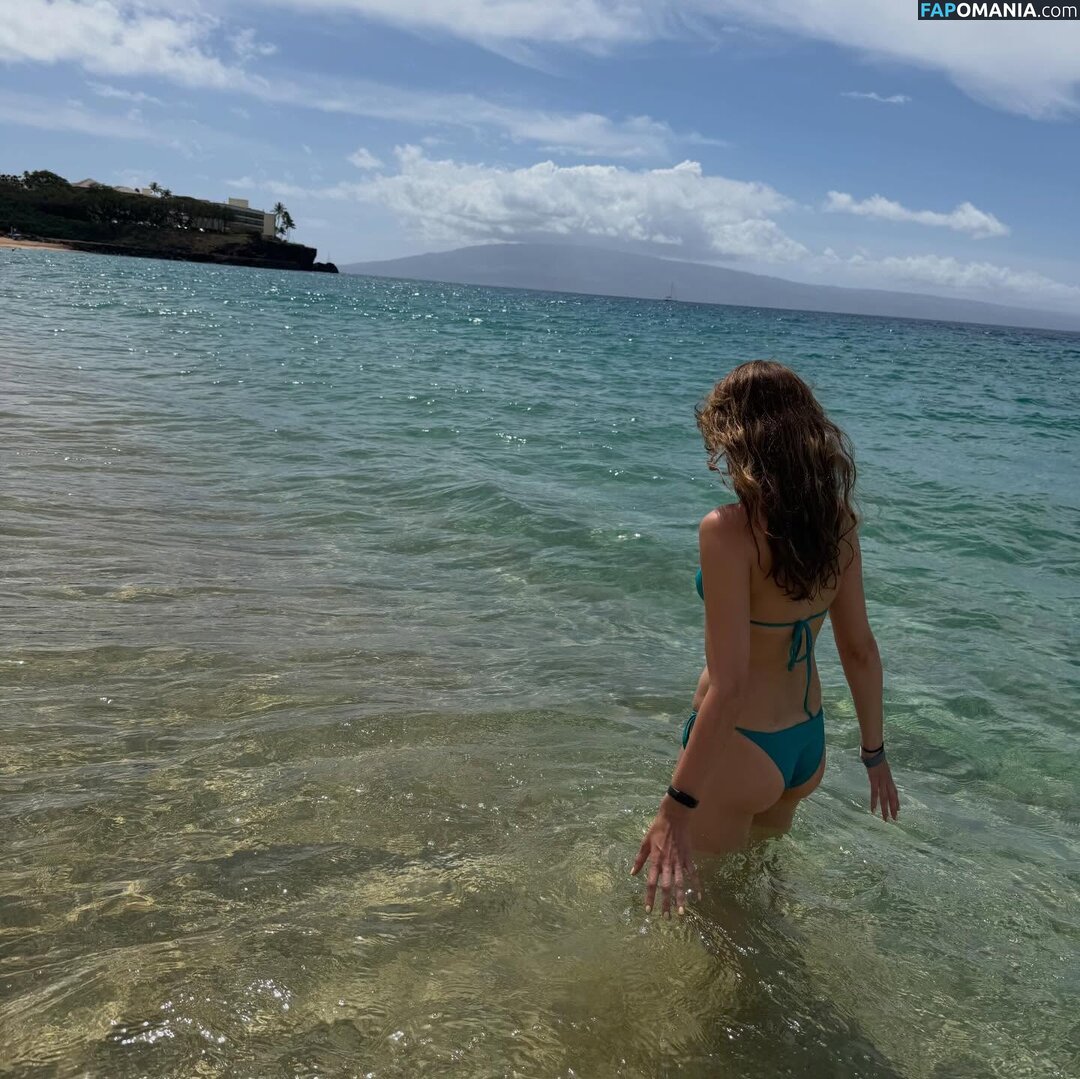 Avery Konrad / aveskonrad / https: Nude OnlyFans  Leaked Photo #10